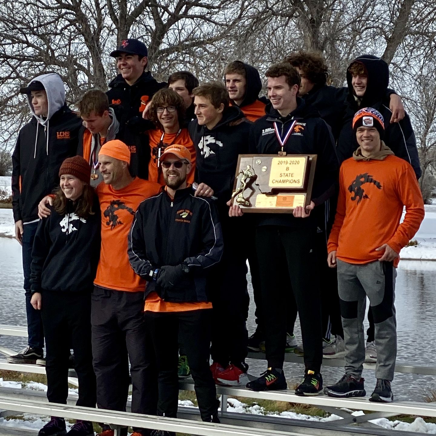 2019 Class B boys cross country - Eureka Lions